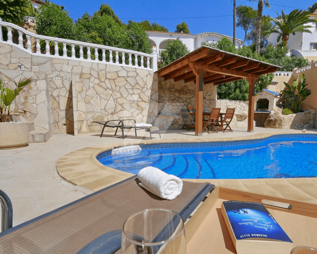 Villa en venta en Benissa Costa, Costa Blanca.