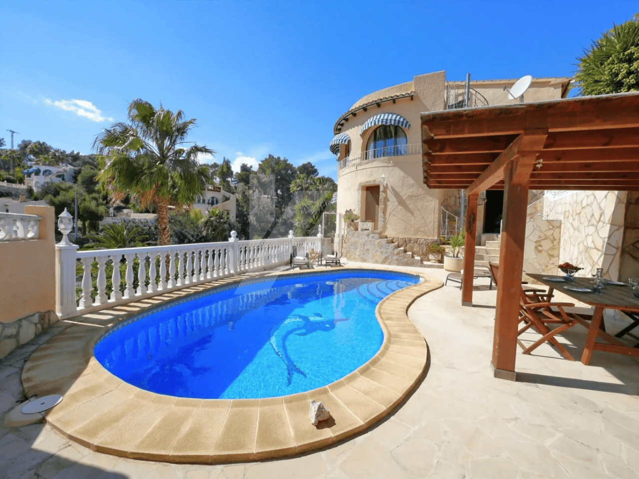 Villa en venta en Benissa Costa, Costa Blanca.