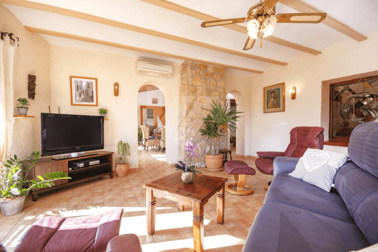Villa en venta en Benissa Costa, Costa Blanca.
