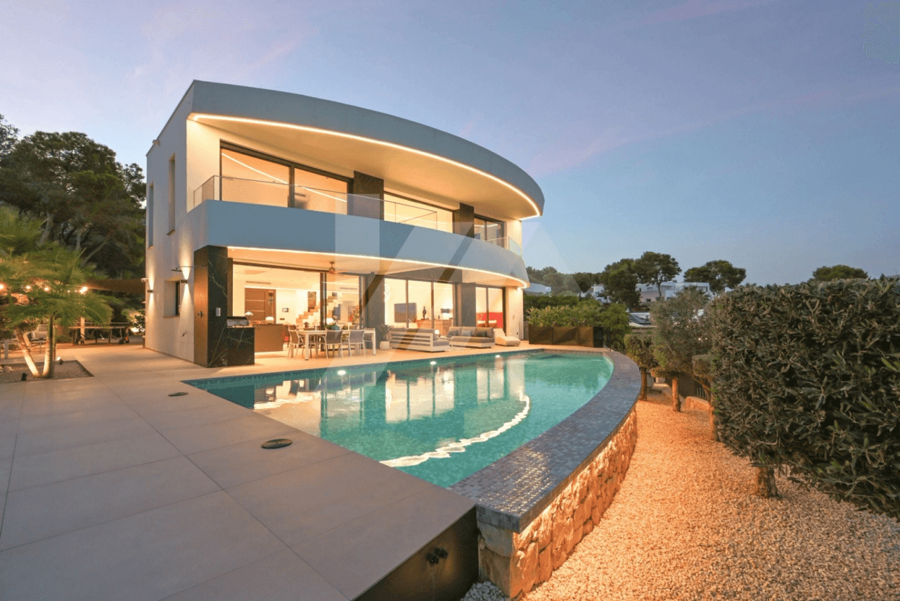 Villa de Lujo en venta en Moraira, Costa Blanca.