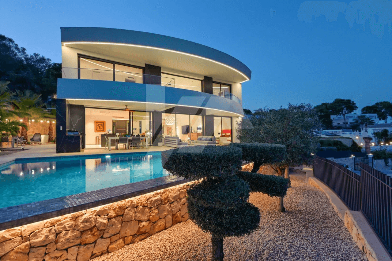 Villa de Lujo en venta en Moraira, Costa Blanca.