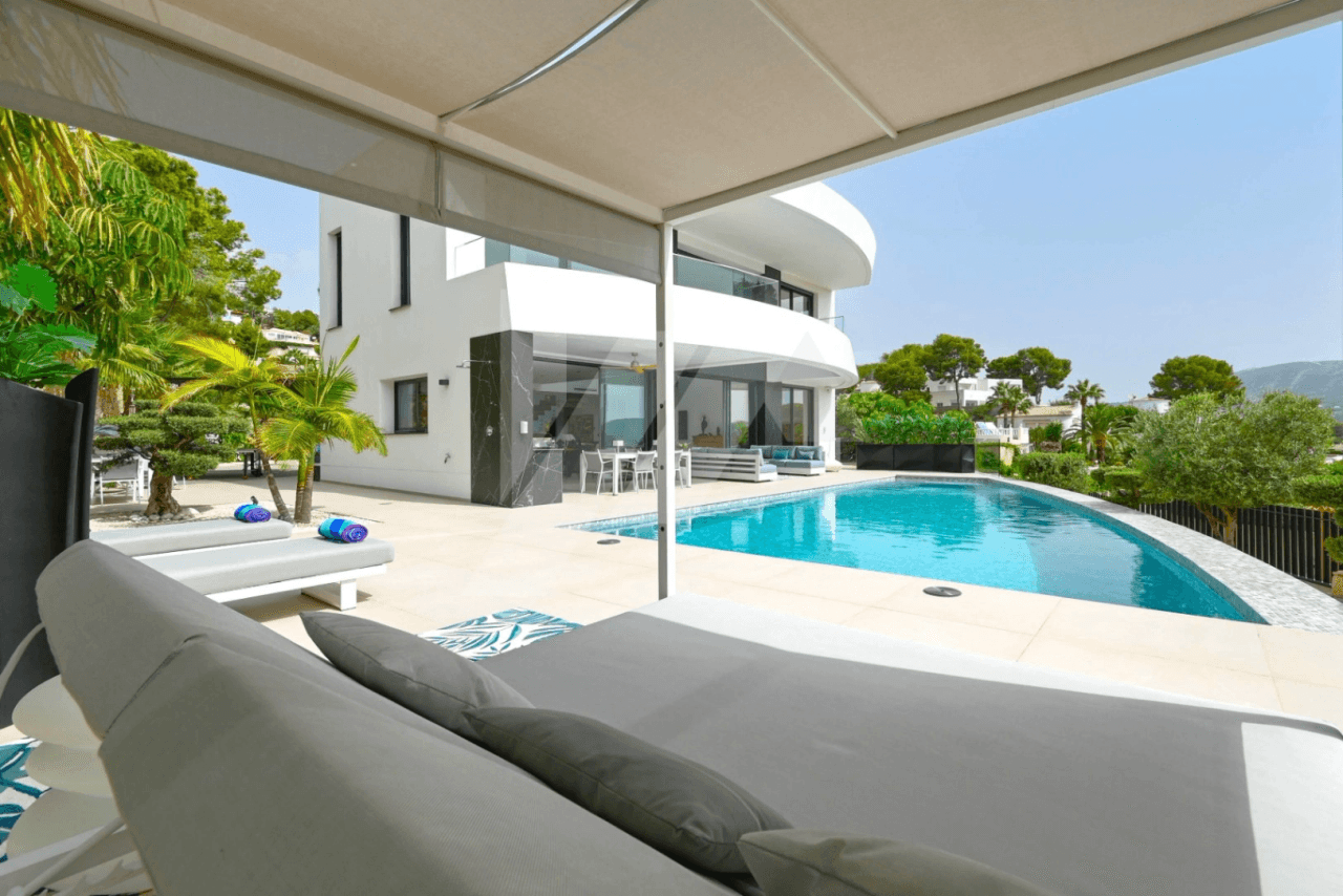 Villa de Lujo en venta en Moraira, Costa Blanca.