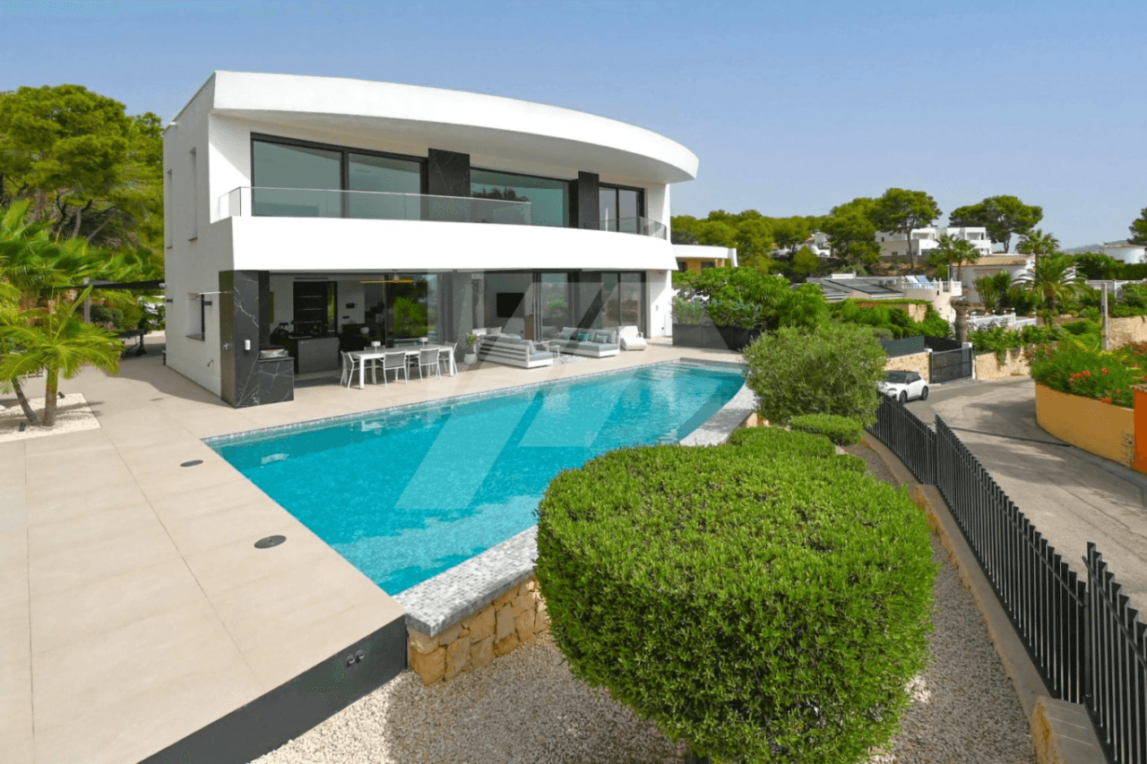Villa de Lujo en venta en Moraira, Costa Blanca.