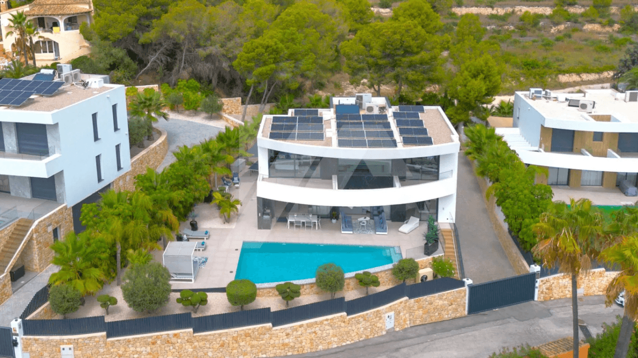 Villa de Lujo en venta en Moraira, Costa Blanca.