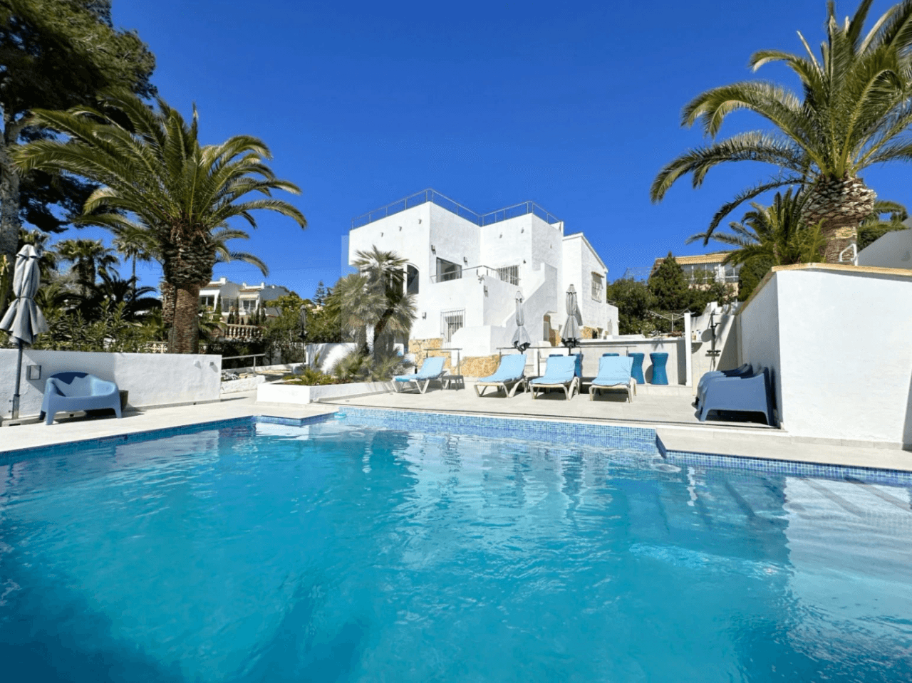 Villa con vistas al Mar en venta en Moraira, Costa Blanca.